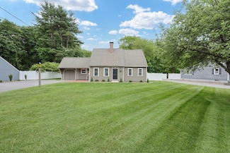 649 S Main St, Raynham, MA 02767