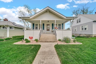 650 S Park Ave, Crown Point, IN 46307