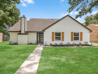 10015 Crescent Moon Dr, Houston, TX 77064