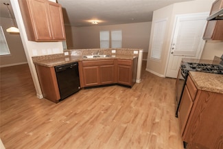 4047 Cary Creek Dr, Baytown, TX 77521