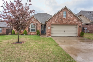 14352 S Urbana Place, Bixby, OK 74008