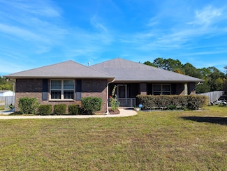 8129 Segura St, Navarre, FL 32566