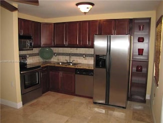 5174 NE 6th Ave Unit 529, Fort Lauderdale, FL 33334