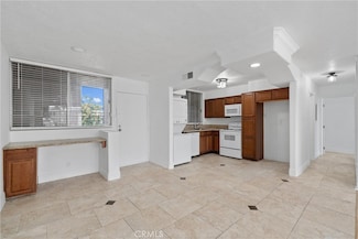 6979 Palm Ct Unit 232, Riverside, CA 92506