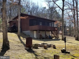 3132 Campbell Rd, Springfield, WV 26763
