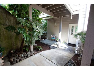 3627 Colony Oaks Dr, Eugene, OR 97405