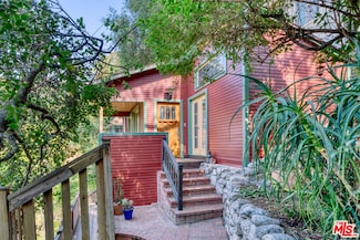 2232 Lake Shore Ave, Los Angeles, CA 90039