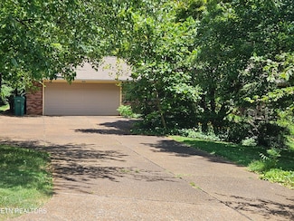 328 7 Oaks Trail, Knoxville, TN 37922