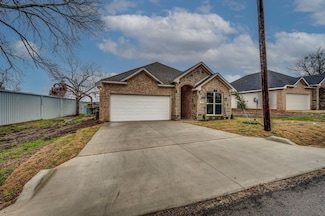 716 N Church St, Ferris, TX 75125