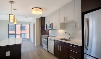 1 Canal St Unit 626, Boston, MA 02114