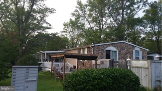 4750 Flanders Ln Unit L, Harwood, MD 20776