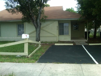 835 SW 8th St Unit 1, Hallandale Beach, FL 33009