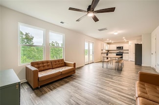 33 Oxford Ln, Kingston, GA 30145