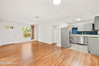 1927 Lakewood Cir N, Jacksonville, FL 32207