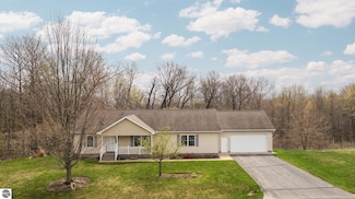 4381 Cherry Ln, Traverse City, MI 49684