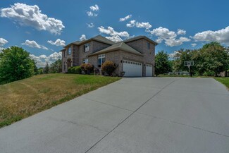 6118 Creek Ridge Ct, Minnetonka, MN 55345