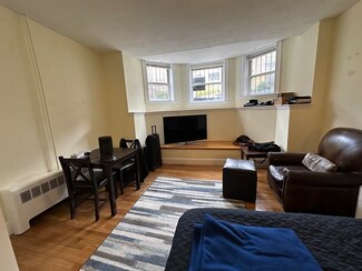 300 Marlborough St Unit 1, Boston, MA 02116