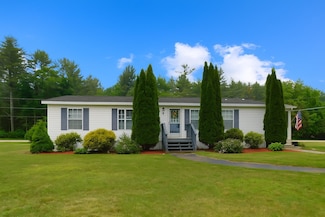 3 Pluto Ln, Nashua, NH 03062
