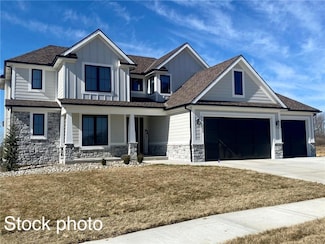2251 NW Palisades Dr, Riverside, MO 64150