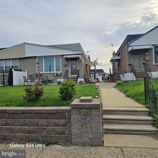8566 Tolbut St, Philadelphia, PA 19152
