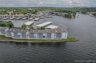 468 Regatta Bay Dr Unit 1C, Village of Four Seasons, MO 65049