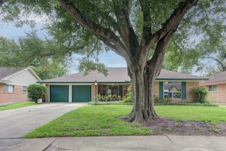 1708 Capstan Rd, Houston, TX 77062