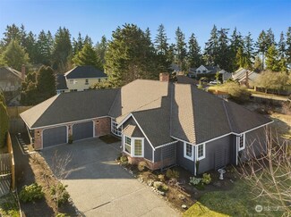 5816 Chennault Beach Dr, Mukilteo, WA 98275