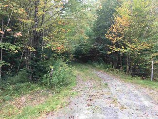 000 Burndy Rd, Littleton, NH 03561