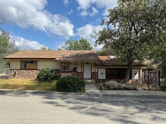 46 Grandview Ave, Kernville, CA 93238