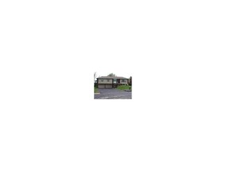 20101 E Blue Mills Ct, Independence, MO 64056