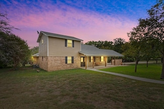 712 Nicholson Dr, Hamilton, TX 76531