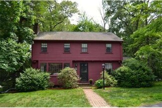 7 Fox Meadow Ln, Dedham, MA 02026