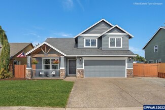 529 West Ln, Molalla, OR 97038