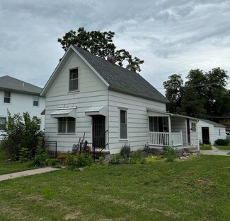 500 E 7th St, Hastings, NE 68901