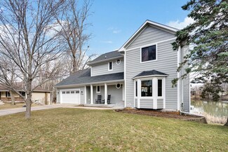 470 Suzanne Ave, Saint Paul, MN 55126