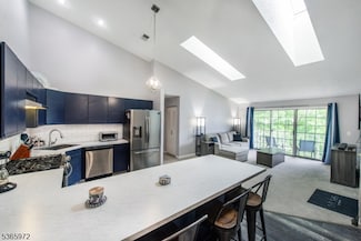 462 Poets Way, Mahwah, NJ 07430