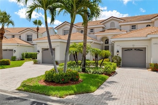 6862 Sterling Greens Dr Unit 202, Naples, FL 34104