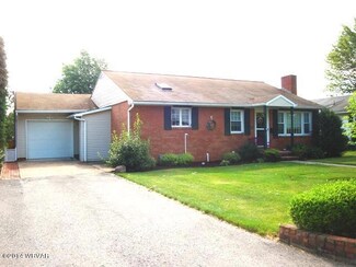 316 N 12th St, Lewisburg, PA 17837