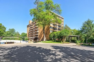 2030 N Adams St Unit 509, Arlington, VA 22201
