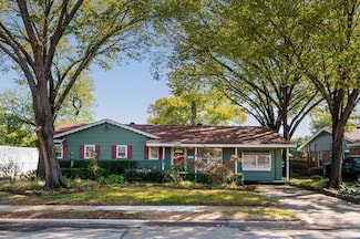 2424 Mcclure St, Irving, TX 75062