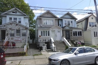 84-89 129th St, Jamaica, NY 11415