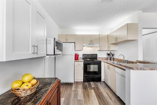 2834 Coral Springs Dr Unit 2834, Coral Springs, FL 33065