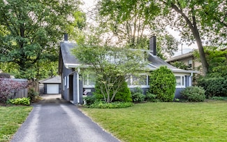 4923 Washington Blvd, Indianapolis, IN 46205