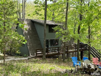 451 Foxfire Point Dr, Wright City, MO 63390