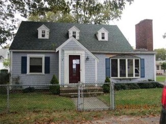 20 Swift Ave, Wareham, MA 02571