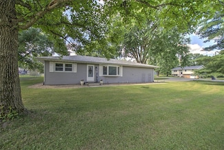 5301 Ricky Dr, Decatur, IL 62521