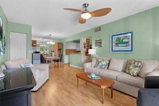 110 Cypress Club Dr Unit 105, Pompano Beach, FL 33060