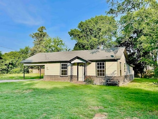 1413 Dudley Dr, Kilgore, TX 75662