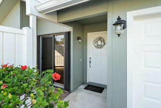 6686 SE Yorktown Dr, Hobe Sound, FL 33455