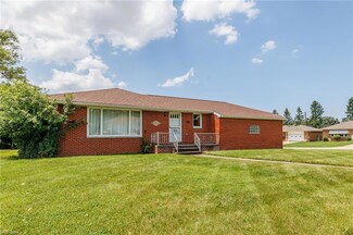 4416 Lawrence Rd, Cleveland, OH 44128